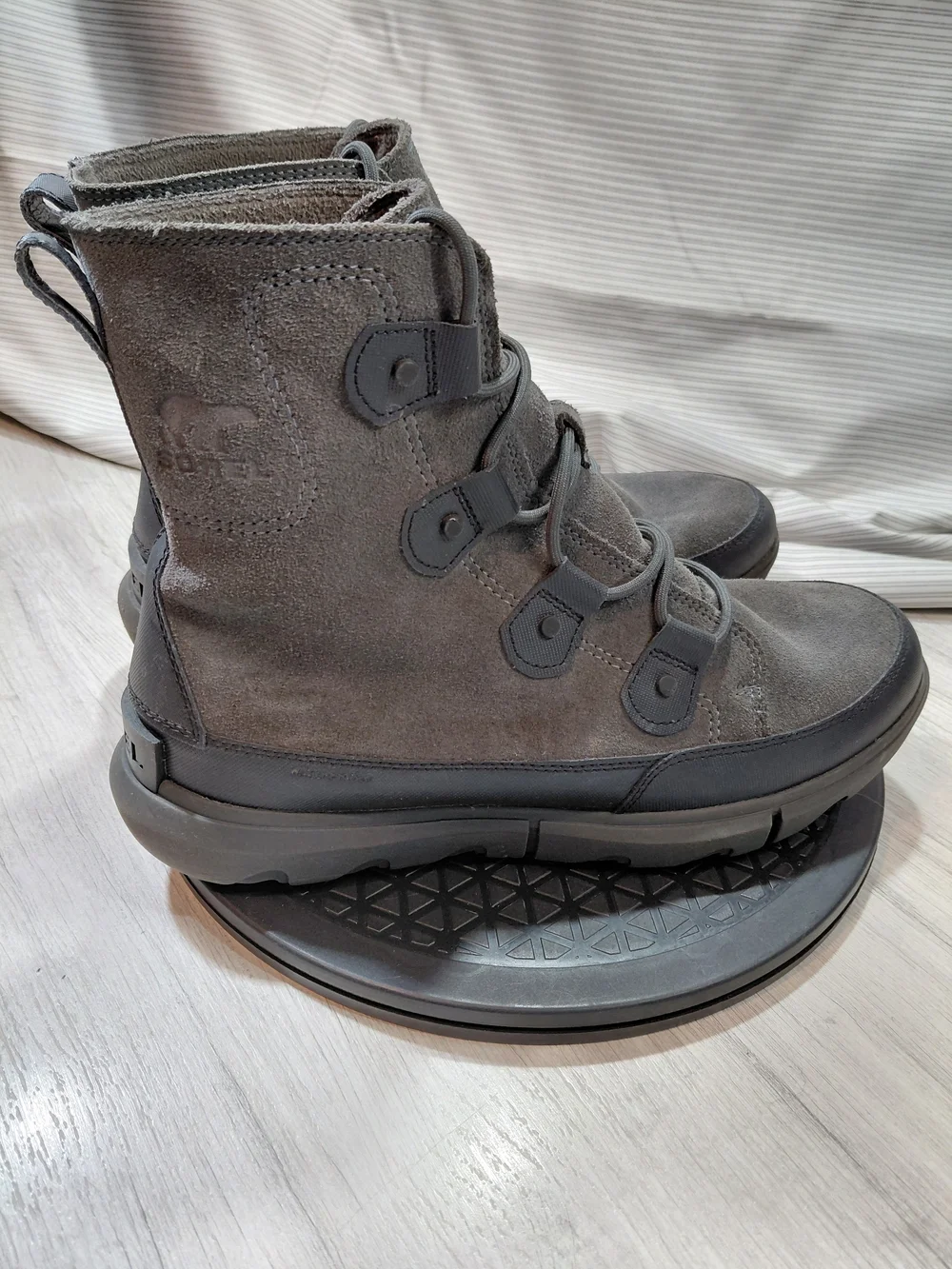 Sorel Mens Explorer Waterproof Gray Suede Leather Lace-Up Ankle Boots SIZE 10